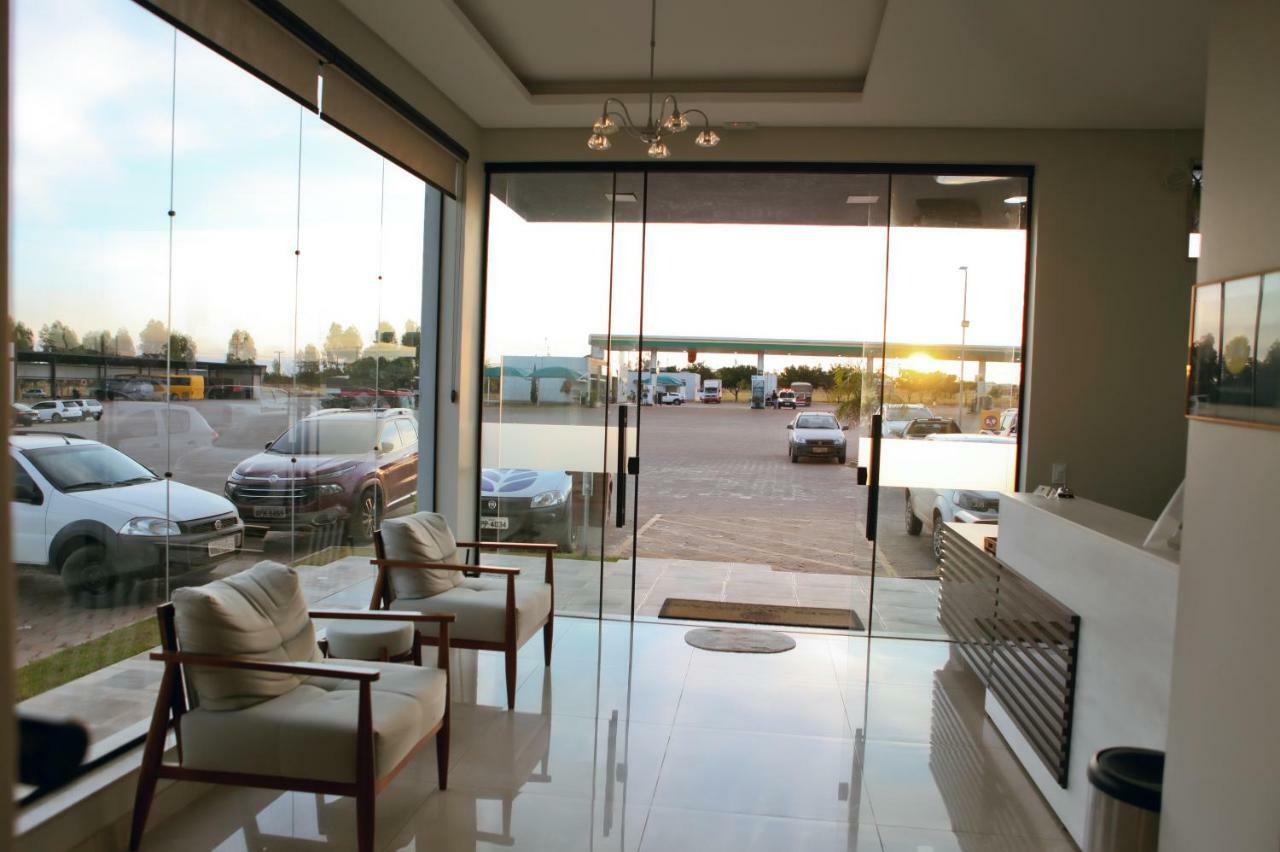 Hotel Ares Do Sertao Chapada Gaucha ภายนอก รูปภาพ